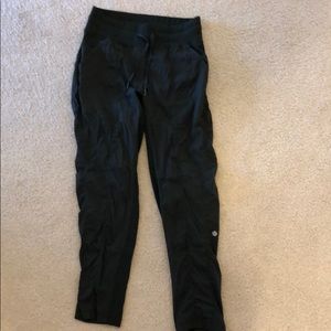 Army green lululemon cropped track pants. Size 6